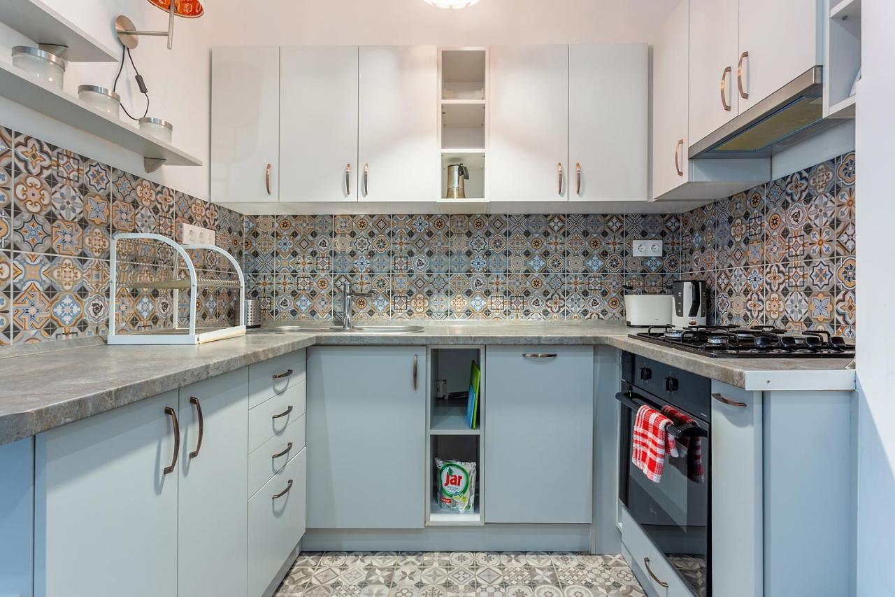 Goldcentral Apartment Dob Budapest Esterno foto